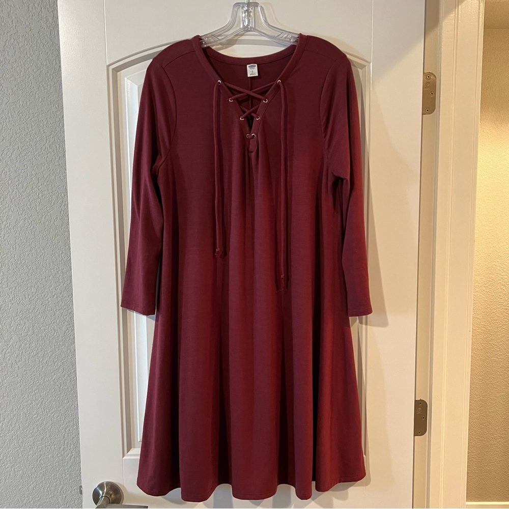 Burgundy 3/4 Sleeve Shift Dress
